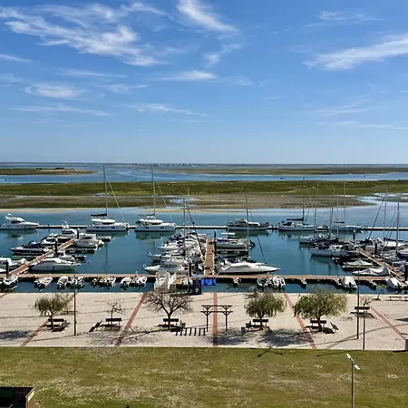 Bunksy Flat Delmar Waterfront Living By Junto Ao Mar オリョン