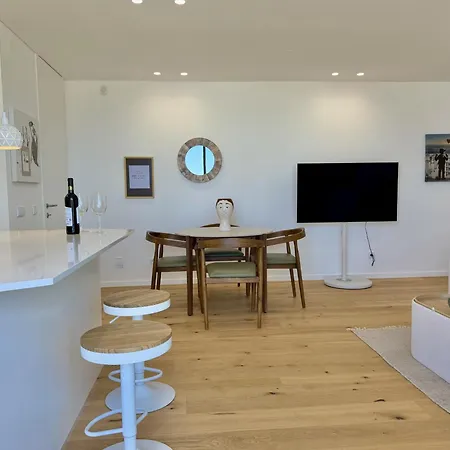 Bunksy Flat Delmar Waterfront Living By Junto Ao Mar オリョン