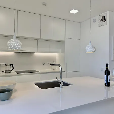 Bunksy Flat Delmar Waterfront Living By Junto Ao Mar * Olhão