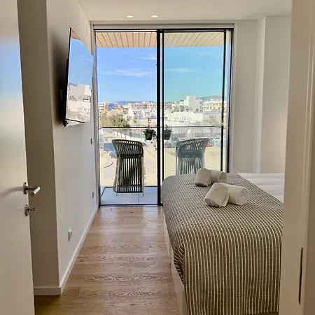 Bunksy Flat Delmar Waterfront Living By Junto Ao Mar Lejlighed *