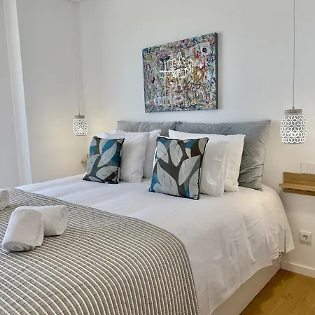 Bunksy Flat Delmar Waterfront Living By Junto Ao Mar Lejlighed Olhão