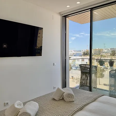 Bunksy Flat Delmar Waterfront Living By Junto Ao Mar Lejlighed